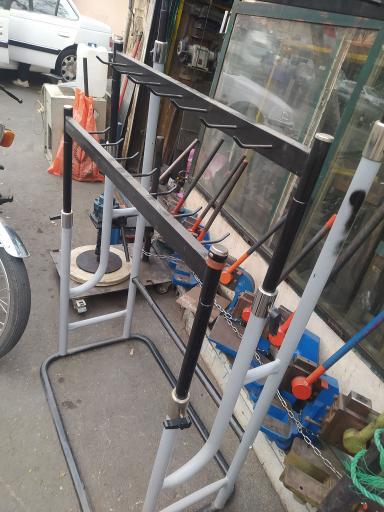 عکس تراشکاری و قالب سازی هاتفی