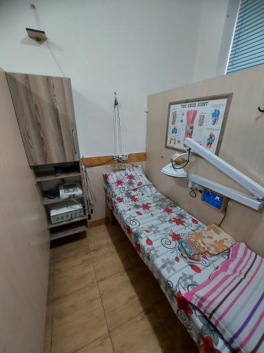 عکس فیزیوتراپی دکتر ابراهیمی 