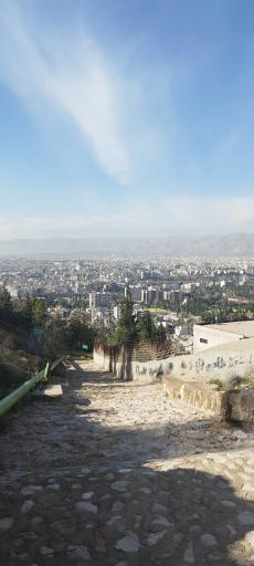 عکس ابتدای مسیر کوهپیمایی باباکوهی