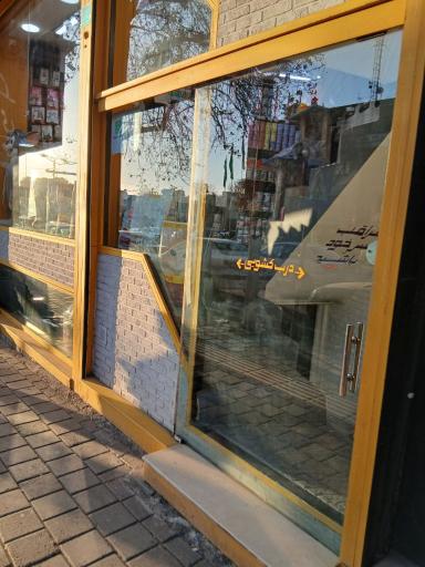 عکس گالری لوازم آرایشی رزا
