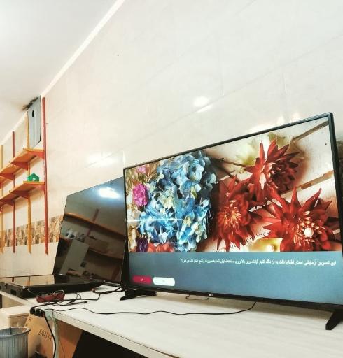 عکس تعمیرات تلویزیون پرتو تی وی