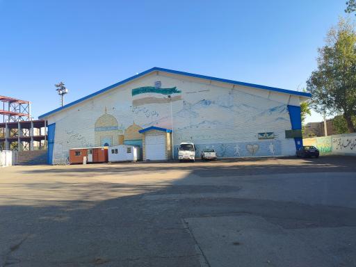 عکس ورزشگاه تختی اردبیل