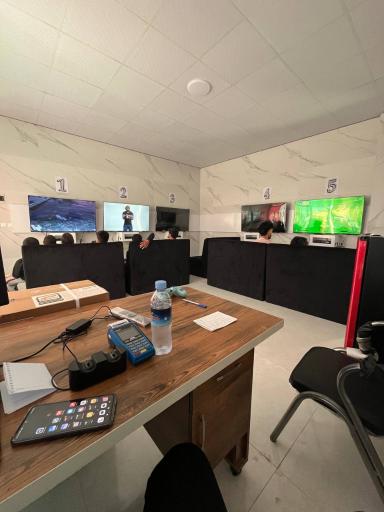 عکس گیم سنتر پیروزی