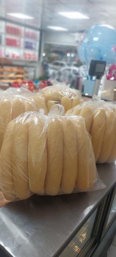 عکس نان و شیرینی شیرین منش