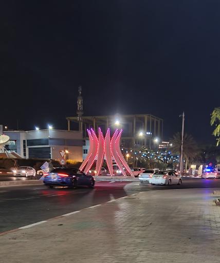 عکس میدان ساحل
