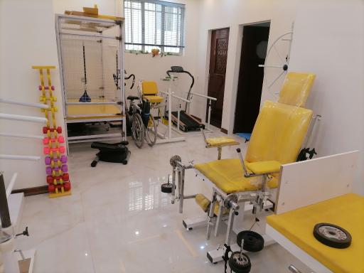 عکس کاردرمانی و توانبخشی میرزائی 