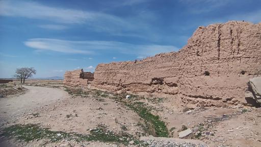 عکس قلعه لنگر