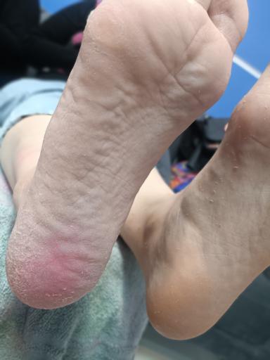 کلینیک ناخن و آموزشگاه کاشت ناخن پارمیس