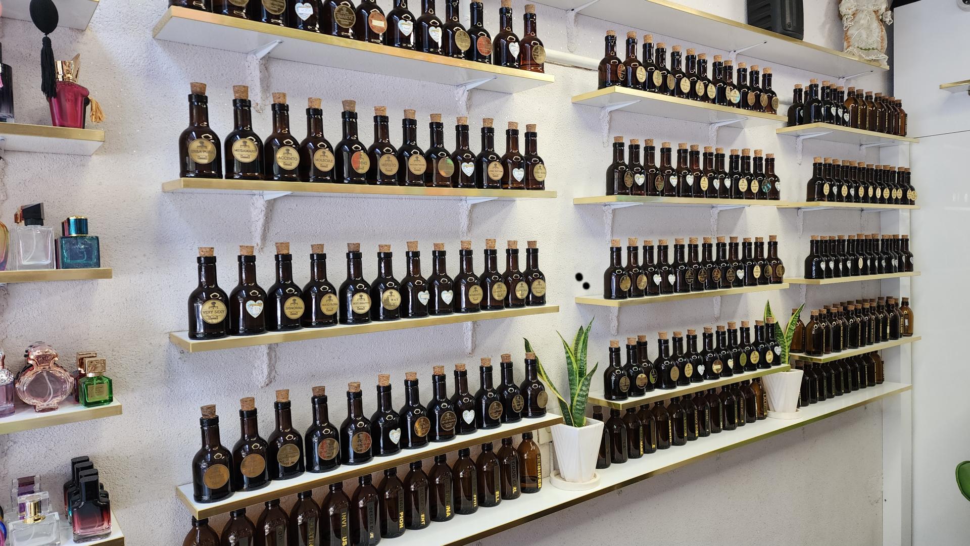 عکس عطر کالین