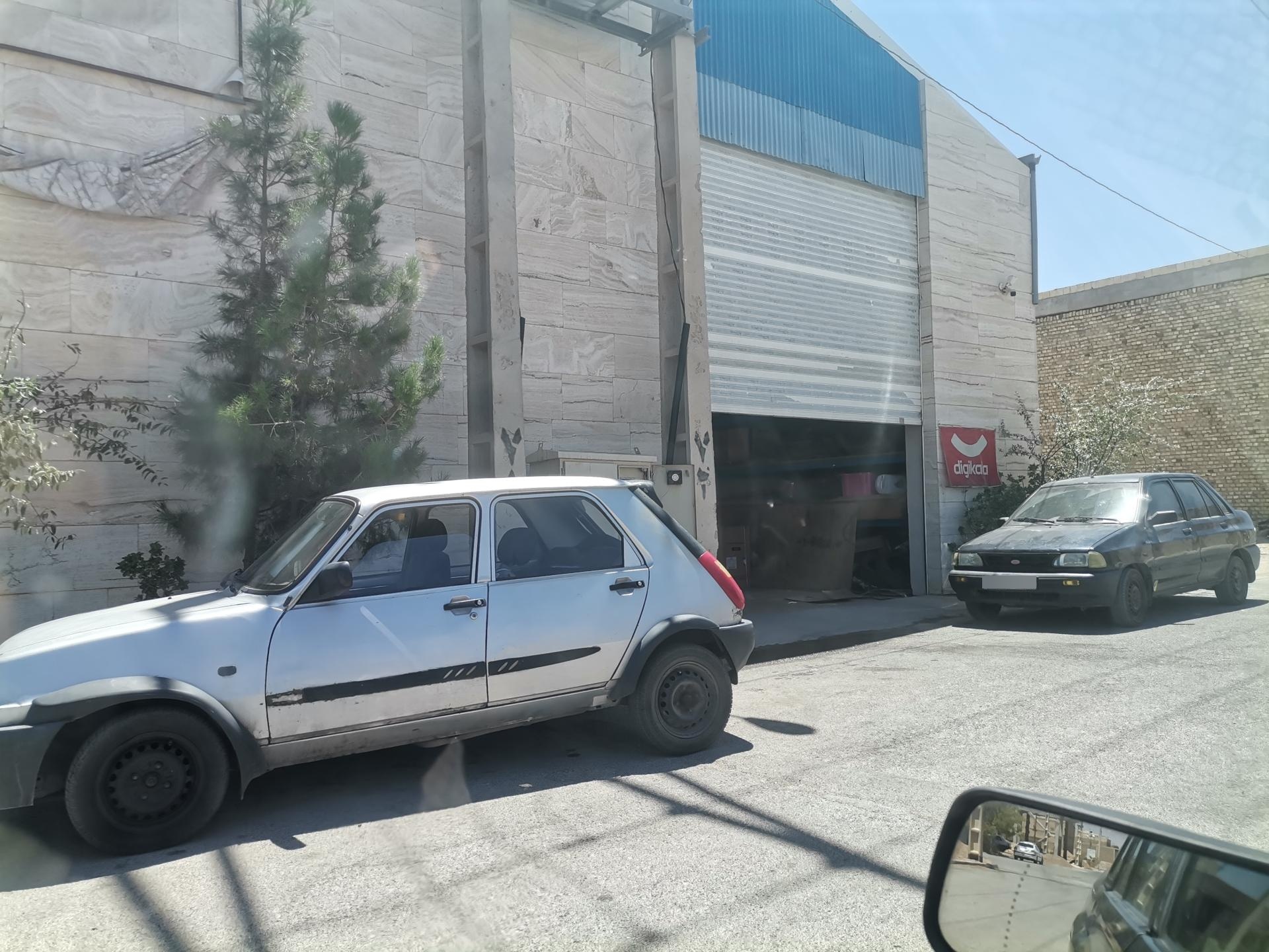 عکس مرکز تحویل دیجی کالا (گنجدار آزادگان یزد) 