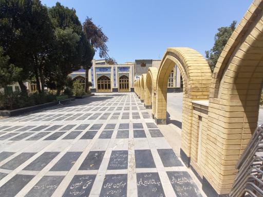 عکس مسجد فیروزآبادی