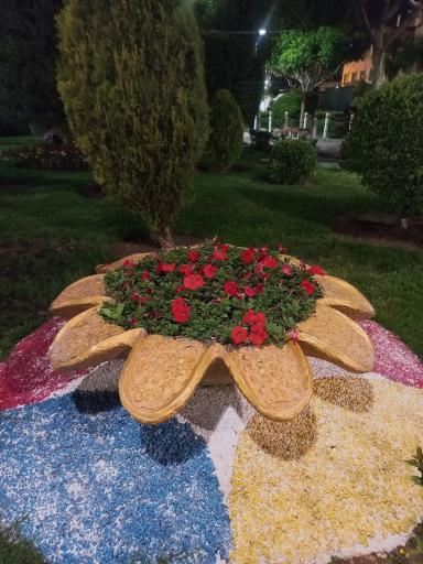عکس باغ رضوان