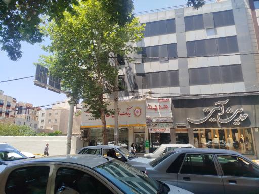عکس بانک ملی 