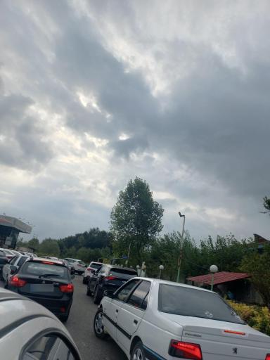 عکس جایگاه سوخت باران