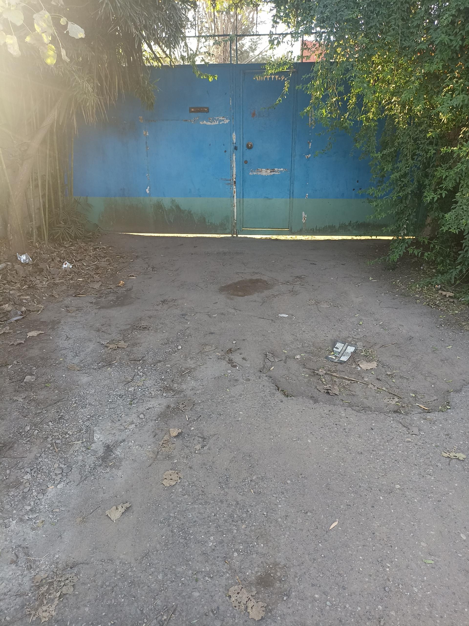 عکس پارکینگ کلانتری خمام