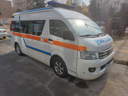 عکس آمبولانس خصوصی ایثار