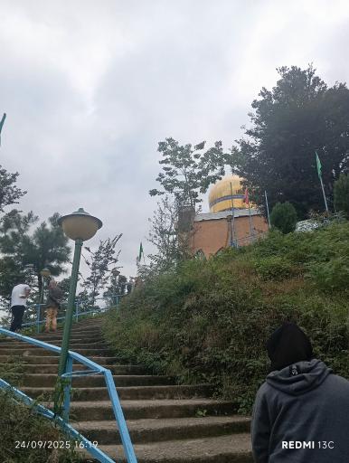 عکس امامزاده اسحاق (ع)