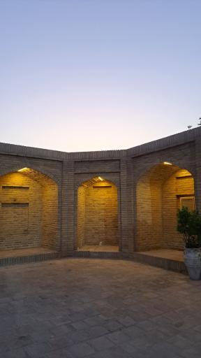 عکس آرامگاه مولانا زین الدین ابوبکر تایبادی