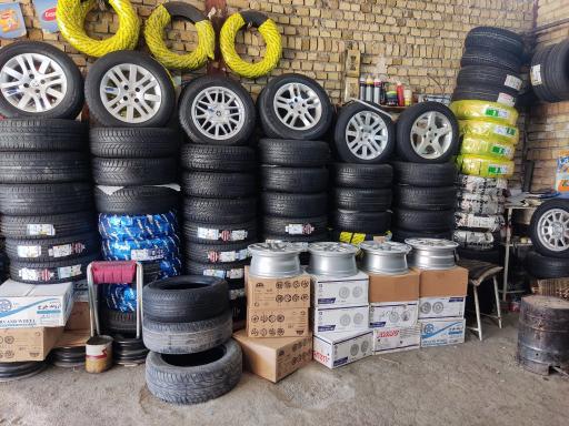 عکس رینگ لاستیک ابوالقاضی