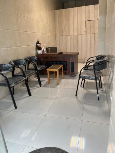 عکس مشاور املاک جواد رمضانی