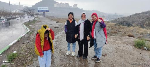 عکس تقاطع نماز و دلاوران