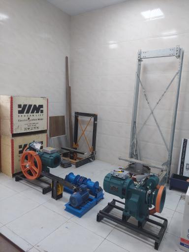 شرکت آسانسور و بالابر تعهد گستر یزد 