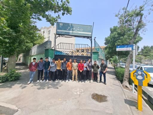 عکس دبیرستان علامه حلی