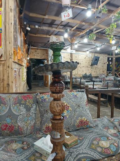 عکس رستوران و سفره‌خانه سنتی همینه