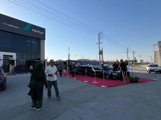 عکس نمایندگی ایران خودرو زحمتکش (کد 3106)