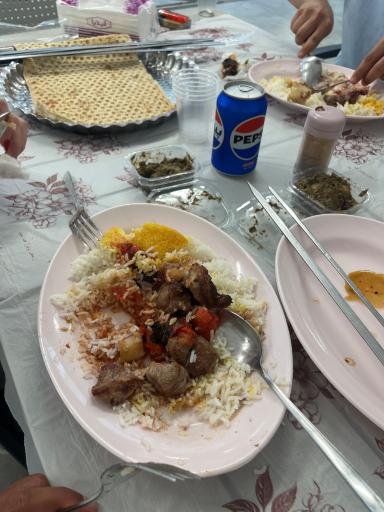 عکس کته کبابی عمو صمد 