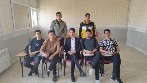 عکس هنرستان پسرانه شهید شاکری