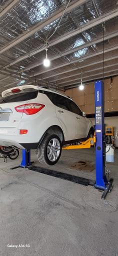 عکس تعمیرگاه چانگان (جوان)