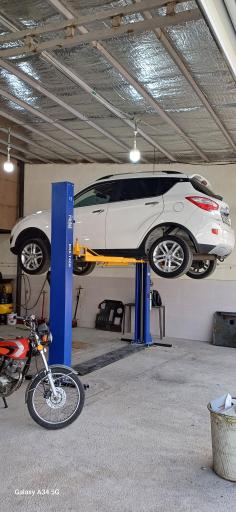 عکس تعمیرگاه چانگان (جوان)