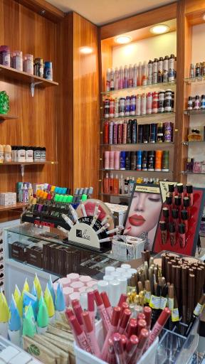 عکس آرایشی و بهداشتی شوکا