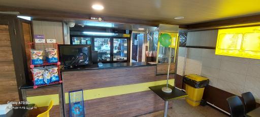 عکس ساندویچ آیدا شعبه گلشهر