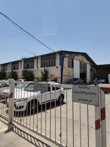 عکس نمایندگی سایپا مومنی