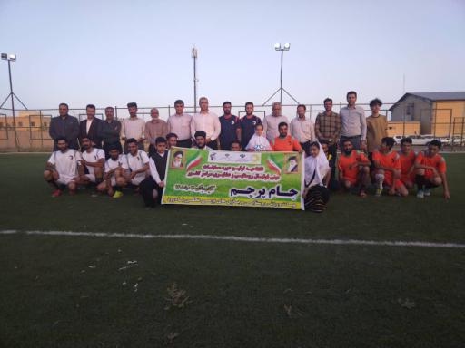 عکس مجموعه ورزشی کارگران شهید روح الله خاله ای بادرود 