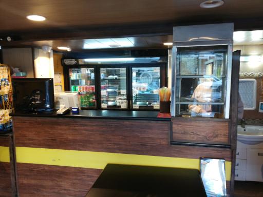 عکس ساندویچ آیدا شعبه گلشهر