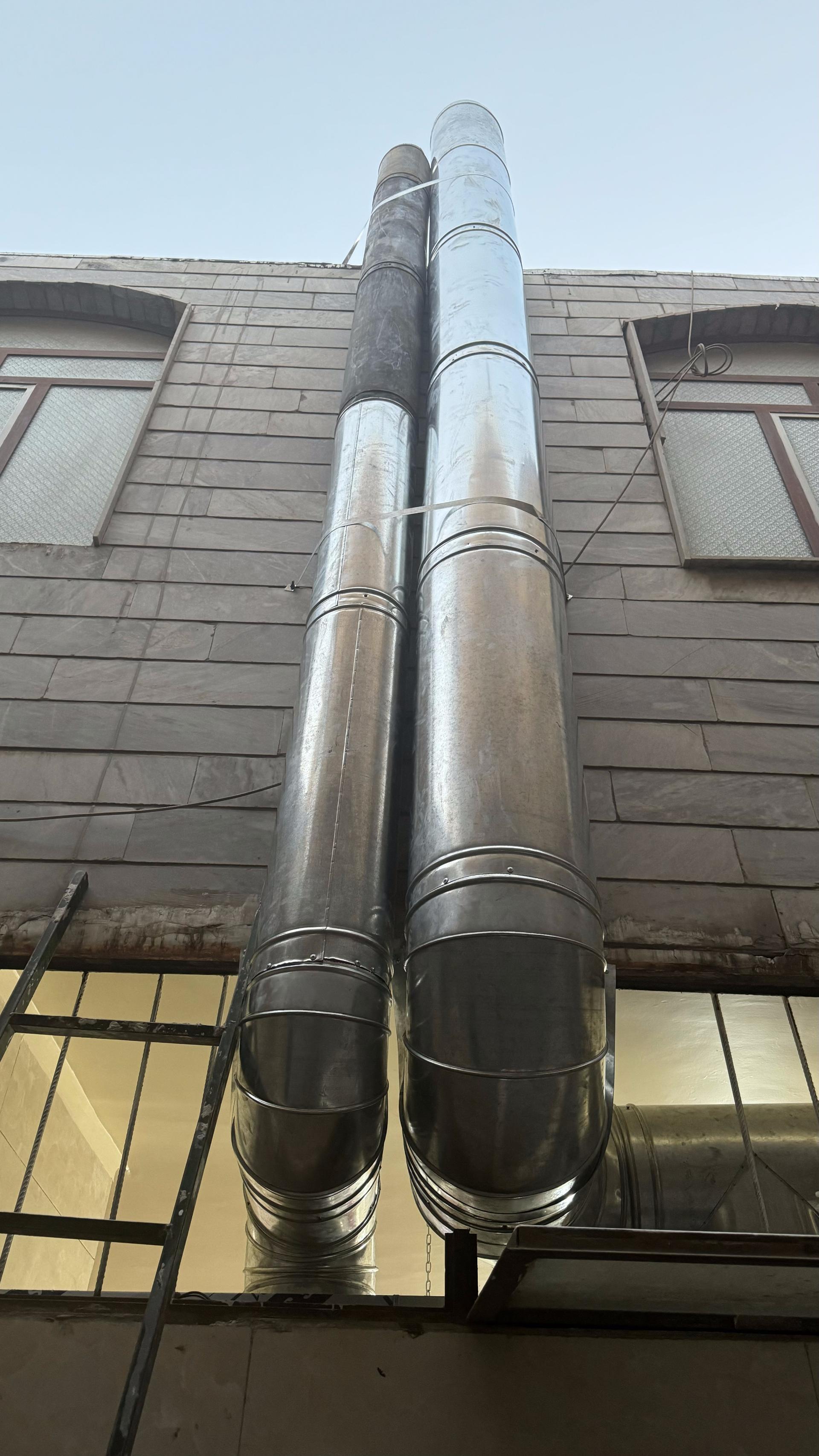 عکس تاسیسات پدر و پسر