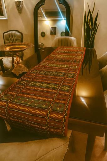 گالری فرش دستباف میراث 