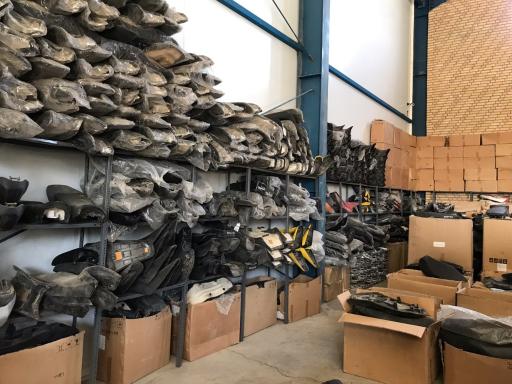 عکس فروشگاه کارینوموتور