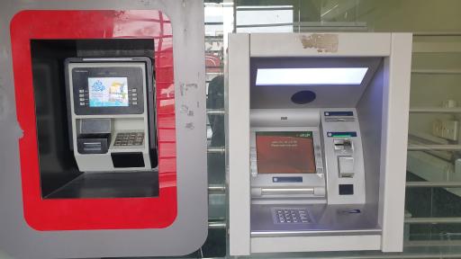 عکس پایگاه شبانه روزی بانک ملت