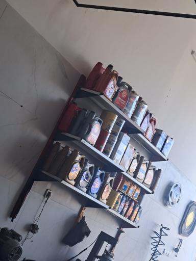 عکس تعویض روغن و آپاراتی شمال