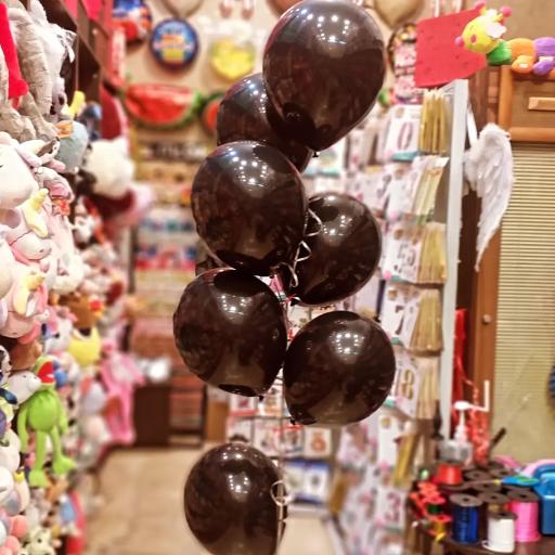 عکس فروشگاه خانه شادی