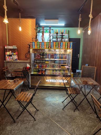 عکس کافه سونامی