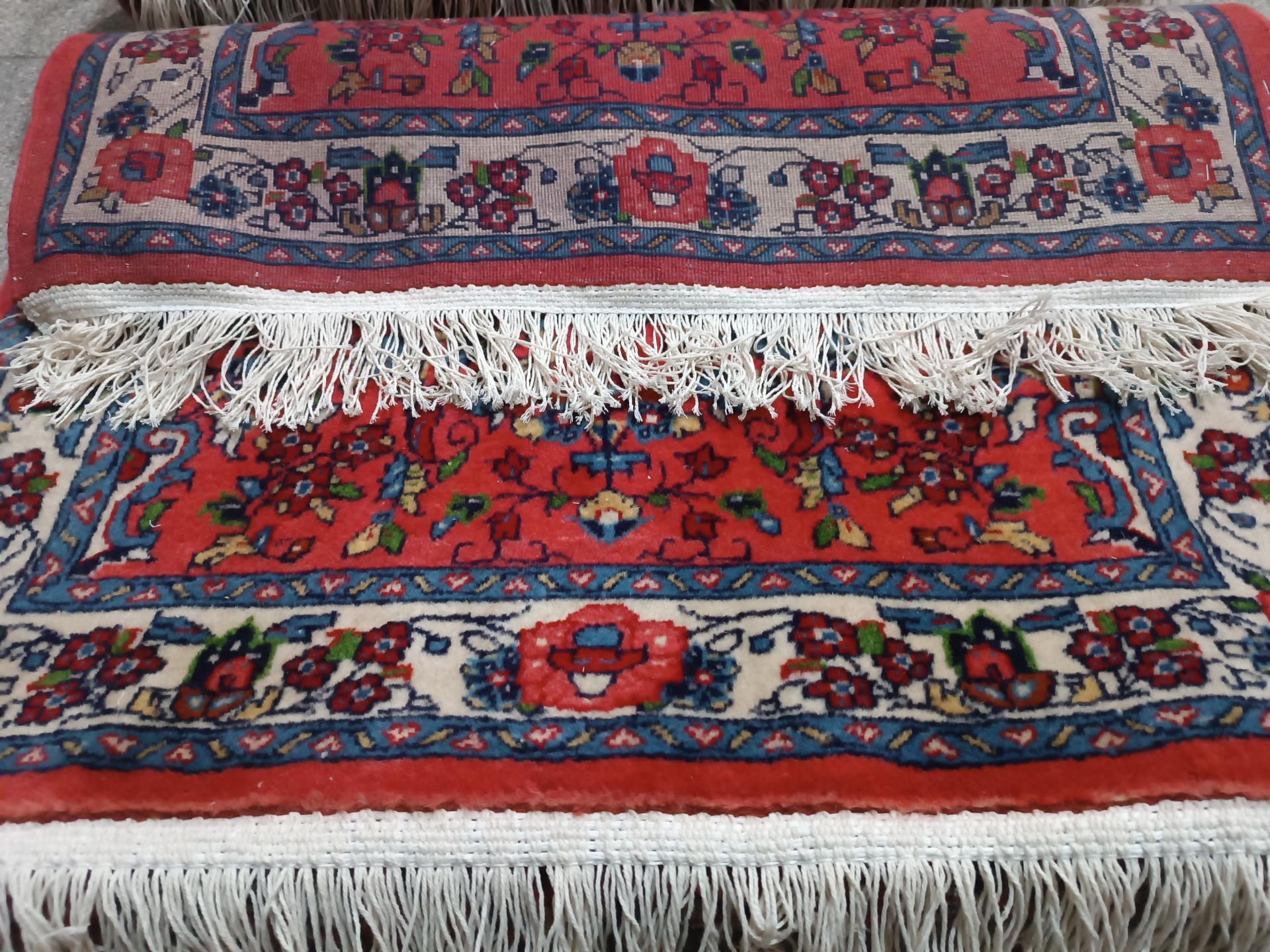 عکس قالیشویی و رفوگری آلاله