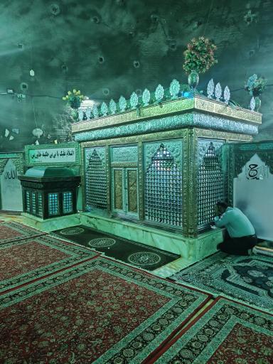 عکس بقعه بی بی حکیمه