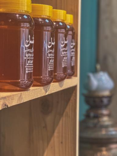 عکس دکان اعتماد خوشمزه