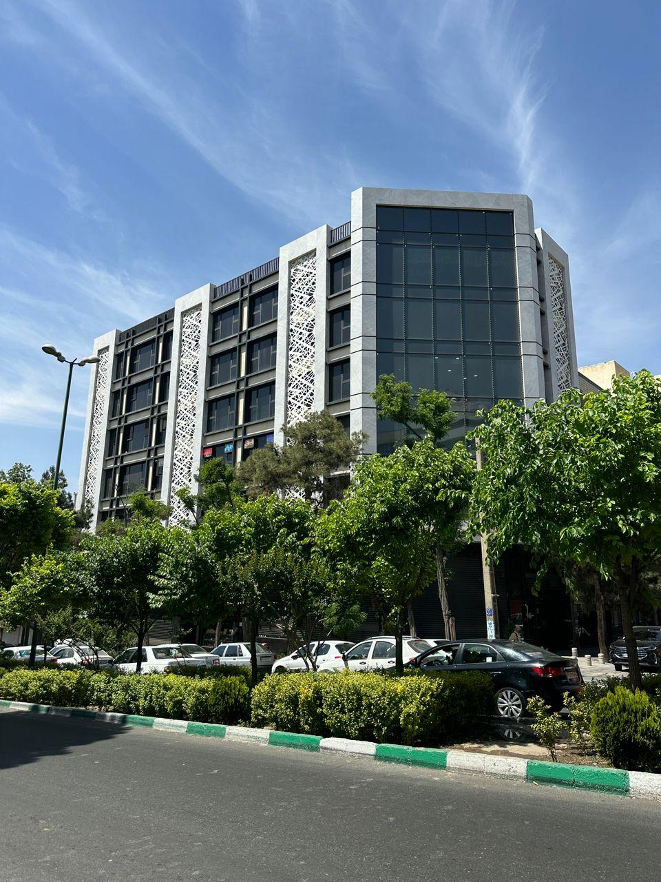 عکس دکتر افشین همتی