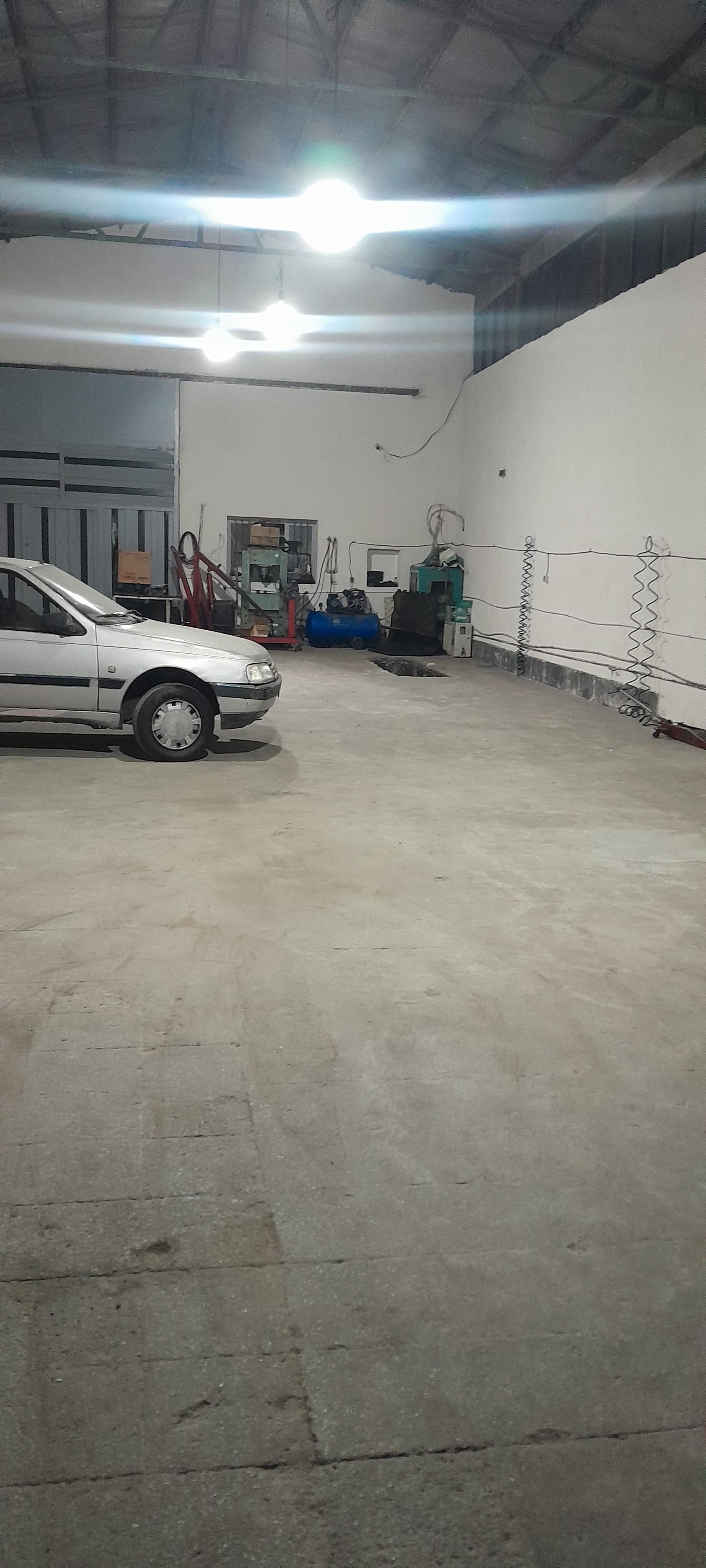 عکس تعمیرگاه تندر